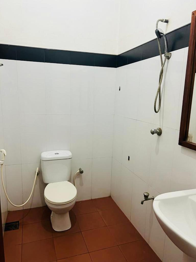 The Triangle Hotel アヌラーダプラ 部屋 写真